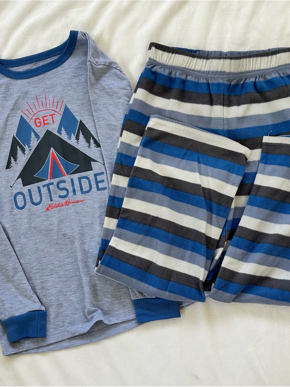Eddie Bauer Blue and Gray 'Get Outside' Kids Pajama Set